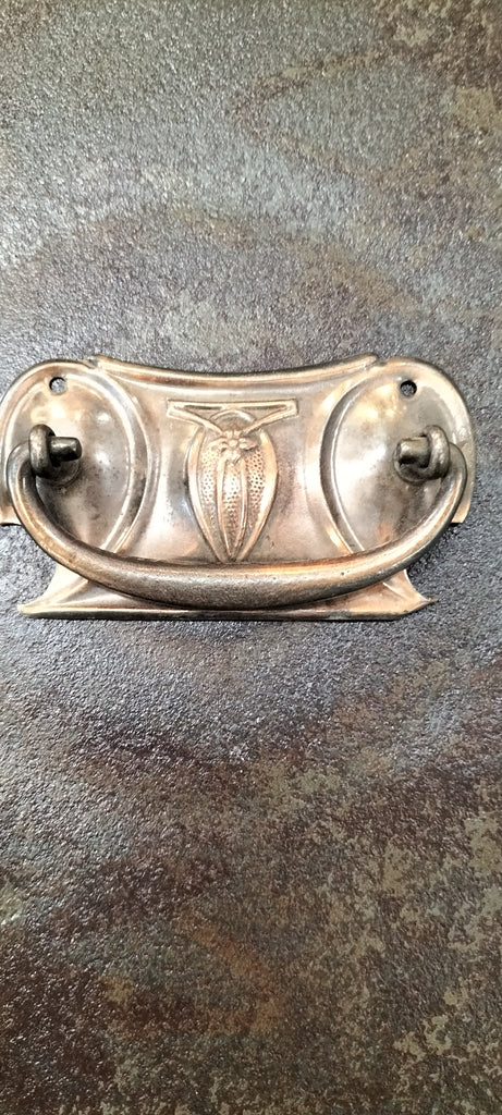 Pair of Art Nouveau Handles AV1