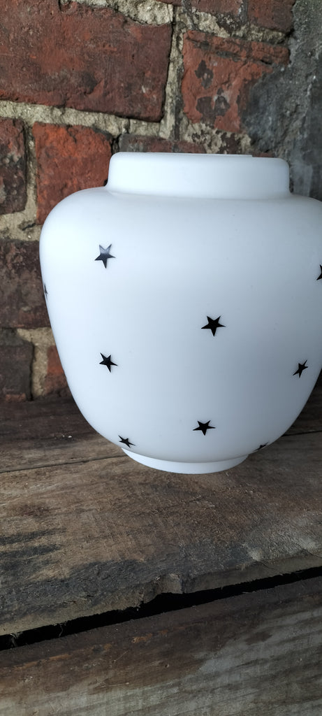 Retro Shade with Stars      BS3