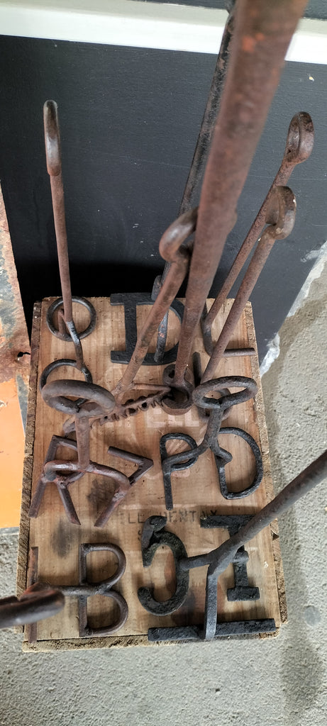 O O Branding Iron    BI4