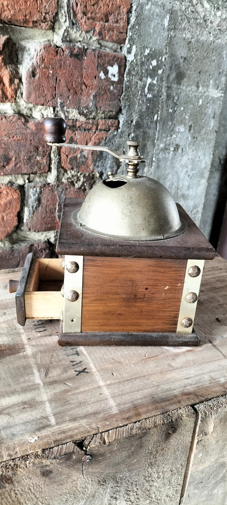 Coffee Grinder from France M282