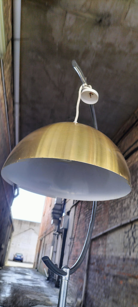 Large Retro Metal Shade R2