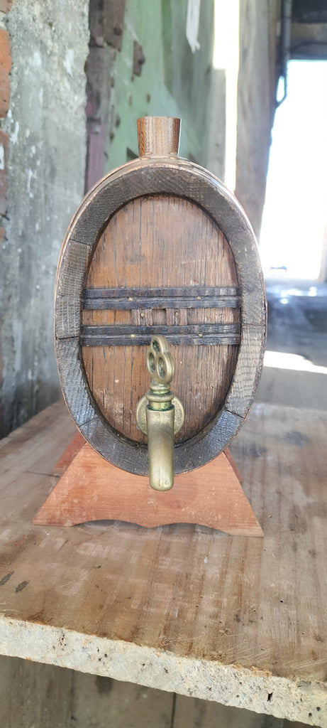 Miniature  Barrel on Stand M284