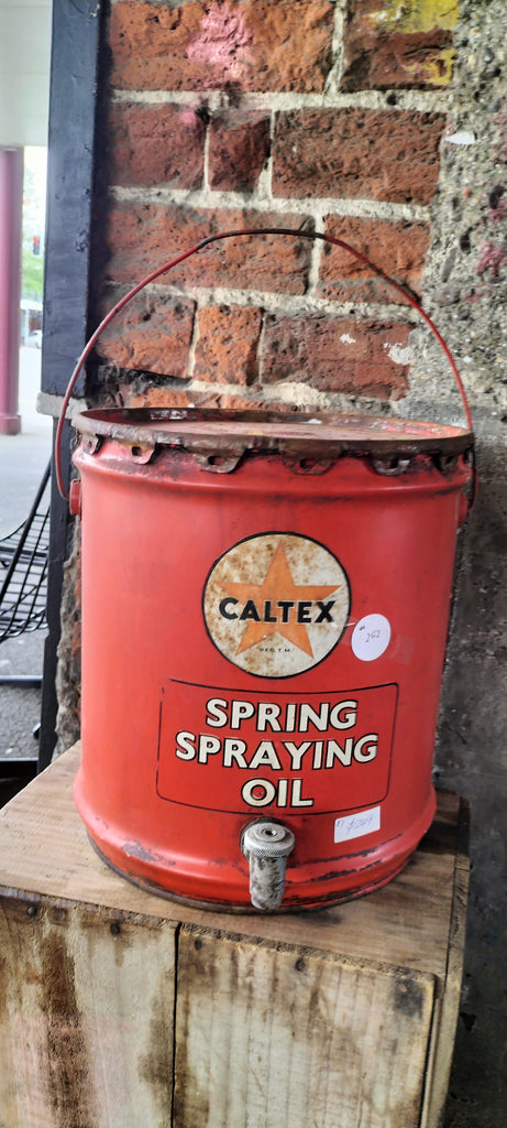 Caltex Spring Spraying Oil Can M252