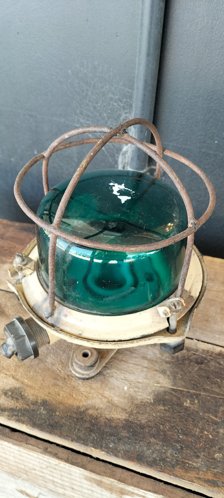 Ship Light Green Glass.    M290