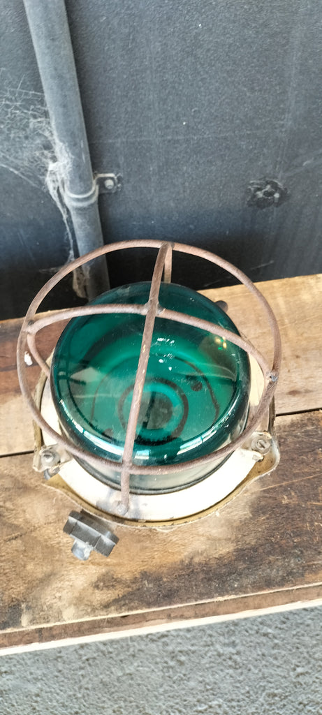 Ship Light Green Glass.    M290