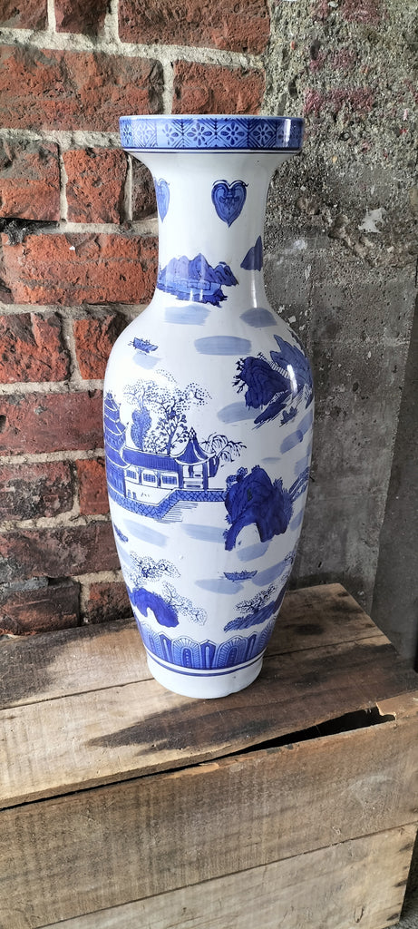 Extra Large Big Blue and White Ceramic Jar / Vase    EL7