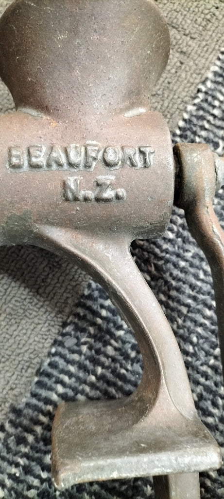 Beaufort Vintage Mincer