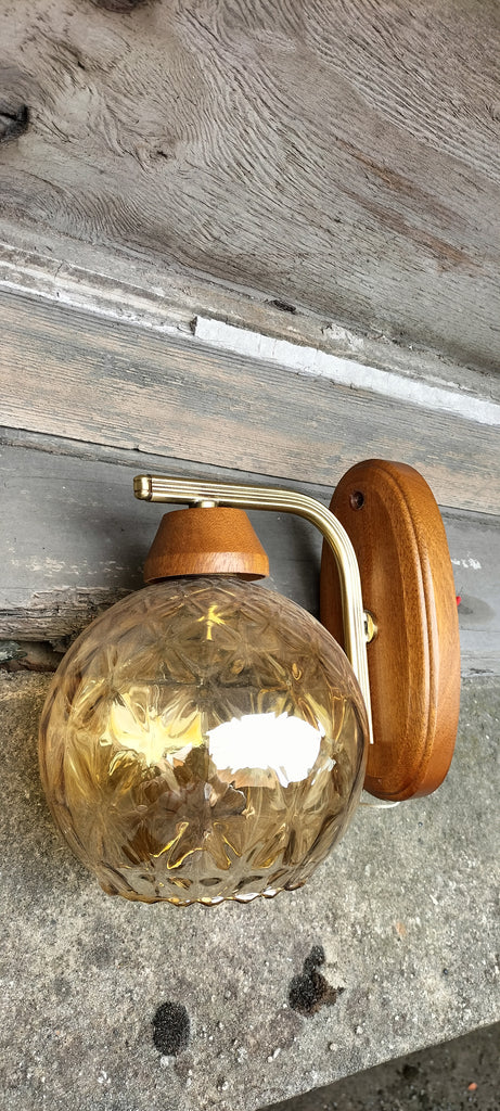 Retro Wall Light              RW9