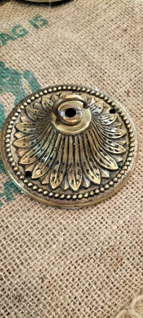 Brass Ceiling Rose       BB4