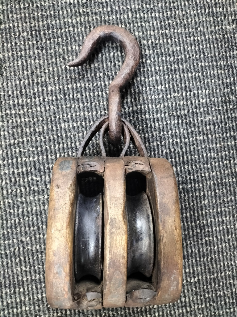 Vintage Wooden Maritime Pulley. NB19